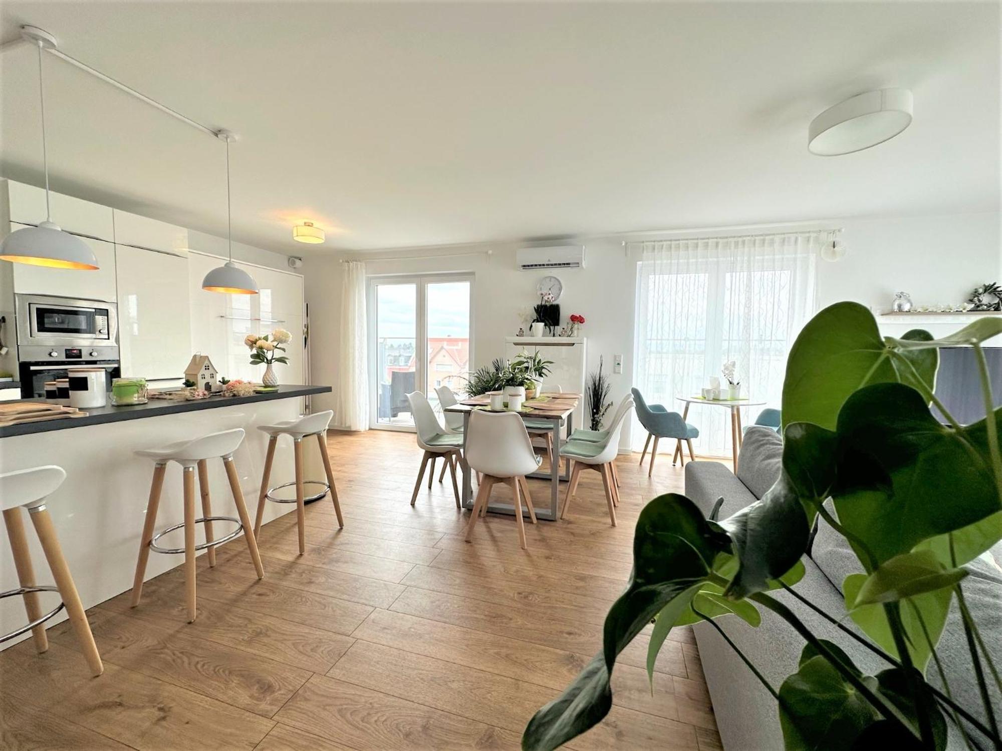 Panorama Penthouse Apartment Mit Klima Und Whirlpool Fuer Bis Zu 6 Personen Frankenthal (Rhineland-Palatinate) Exterior foto