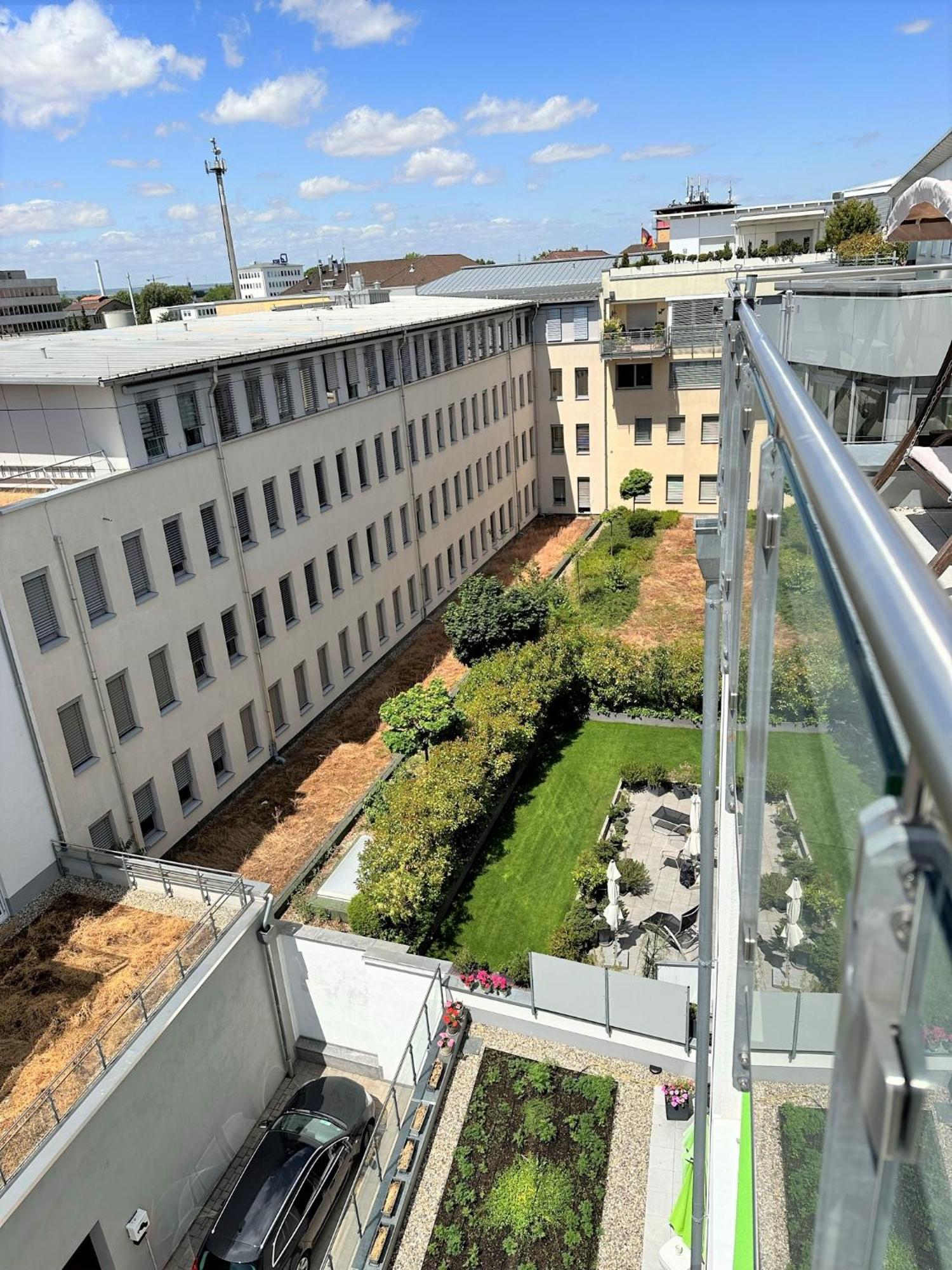 Panorama Penthouse Apartment Mit Klima Und Whirlpool Fuer Bis Zu 6 Personen Frankenthal (Rhineland-Palatinate) Exterior foto